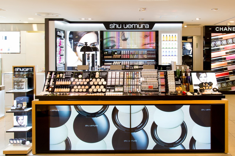 shu uemura<br> 博多阪急店